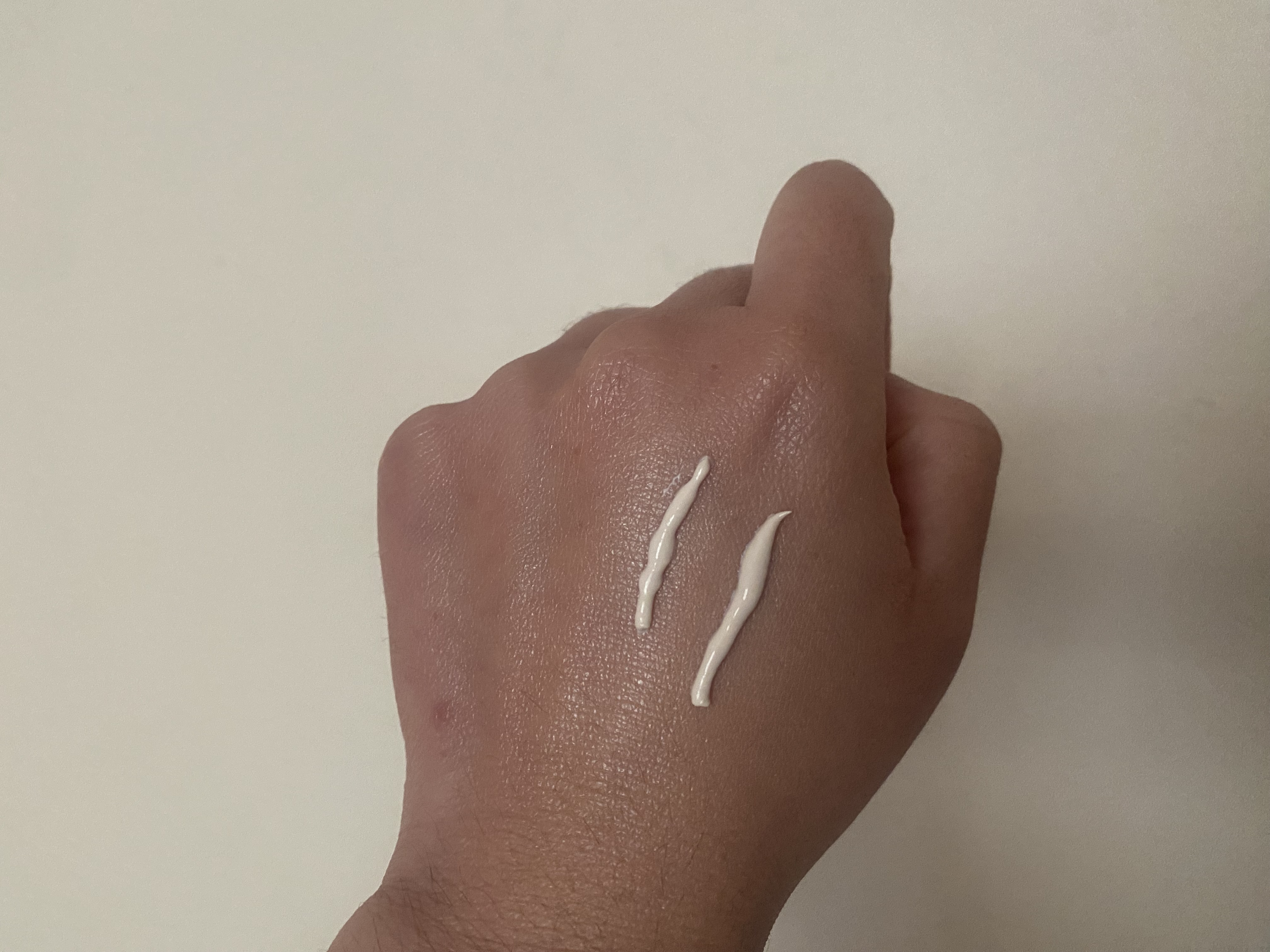Sol de Janeiro SPF Review - Vanessa Body Lotion Swatch | Space NK